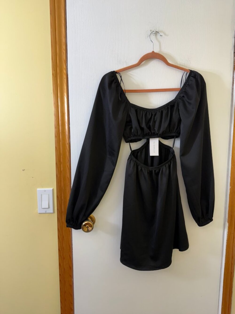 NWT Dynamite Black Cutout Long Sleeve Mini Dress Size XXS - Picture 3 of 5